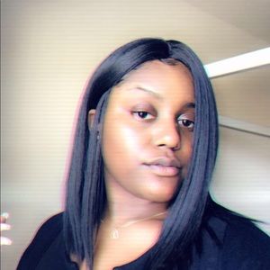 Meet your Posher, Alycea